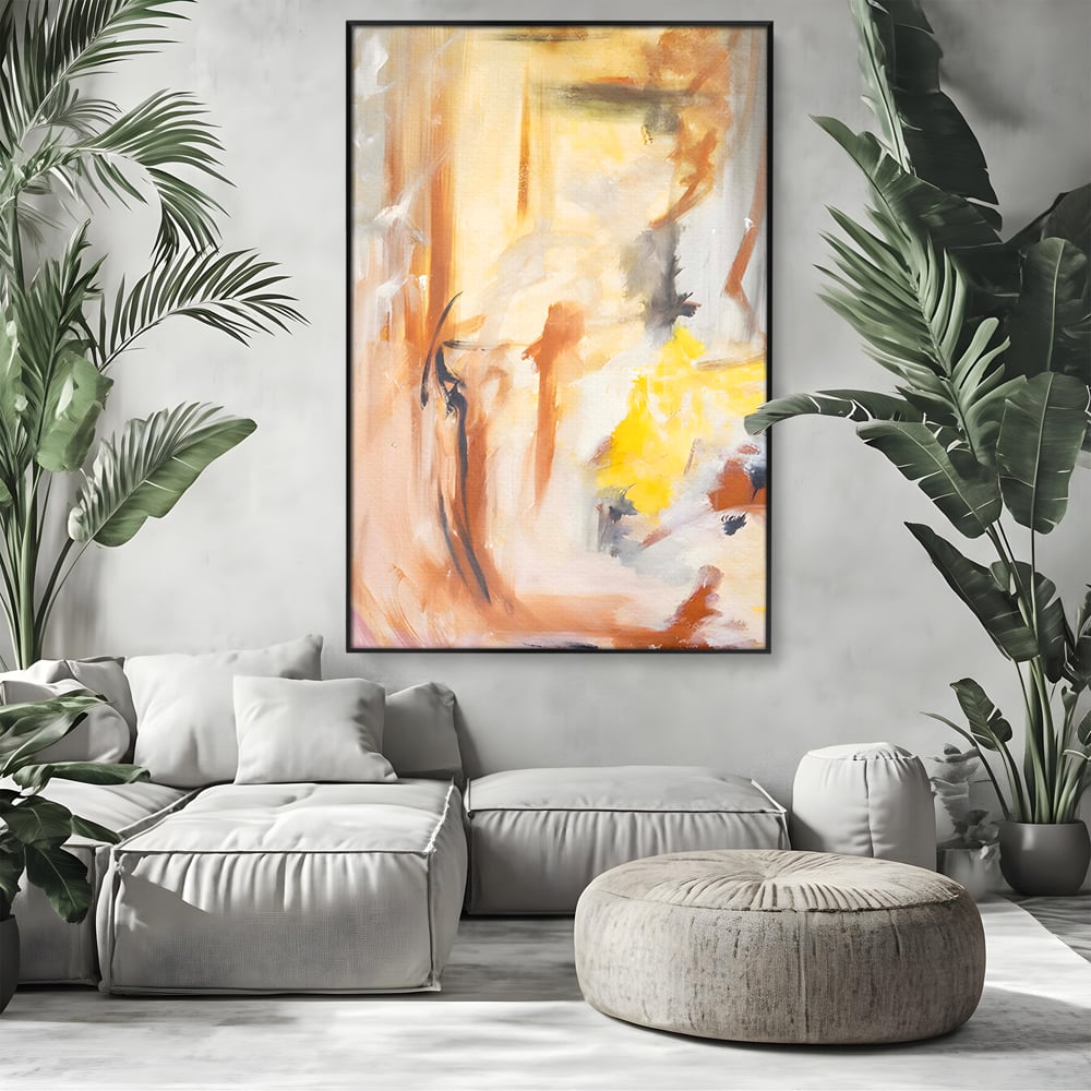 Tablou canvas cu pictura abstracta cu pete aurii si maronii, in rama de aluminiu negru, pe perete intr-un living